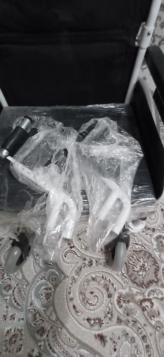 Коляска инвалидая новая