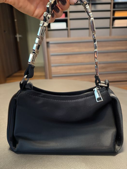 Нова Дамски Чанта - класика