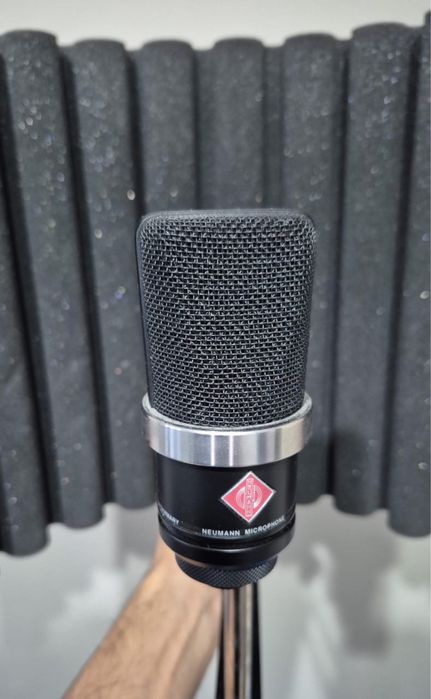 Срочно Студийный микрофон Neumann tlm 102