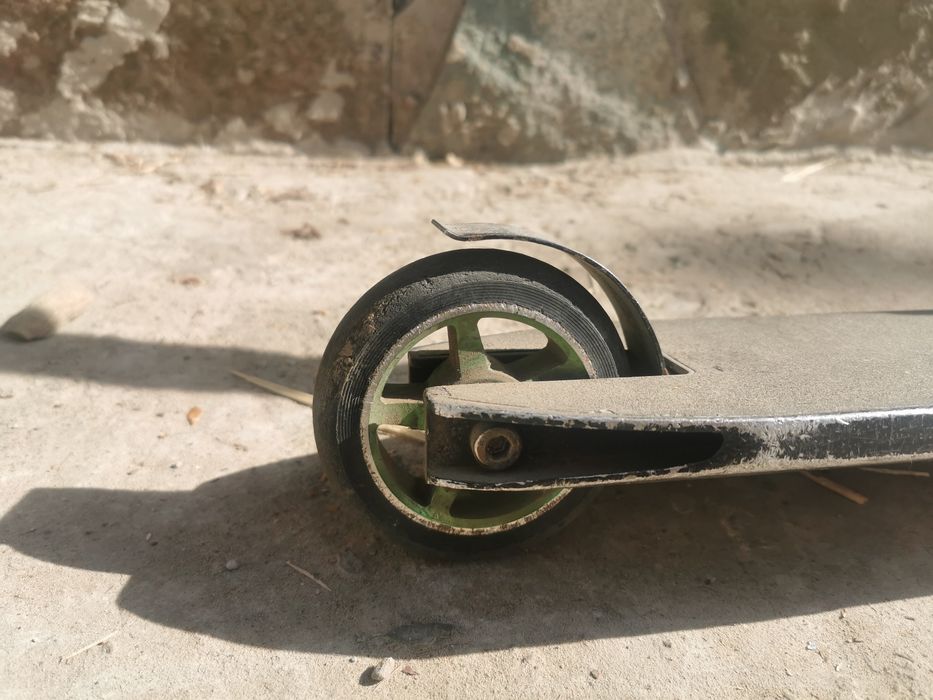 Трюковой самокат bad frog