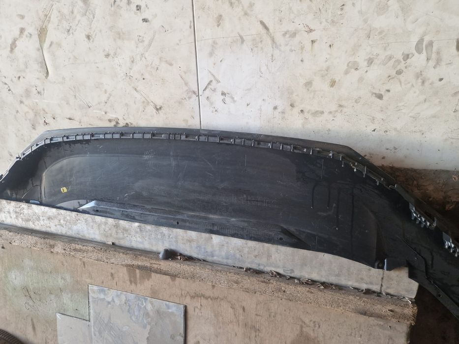 Bara fata Audi A6 Grila Q7 Grila fata S5 Capota