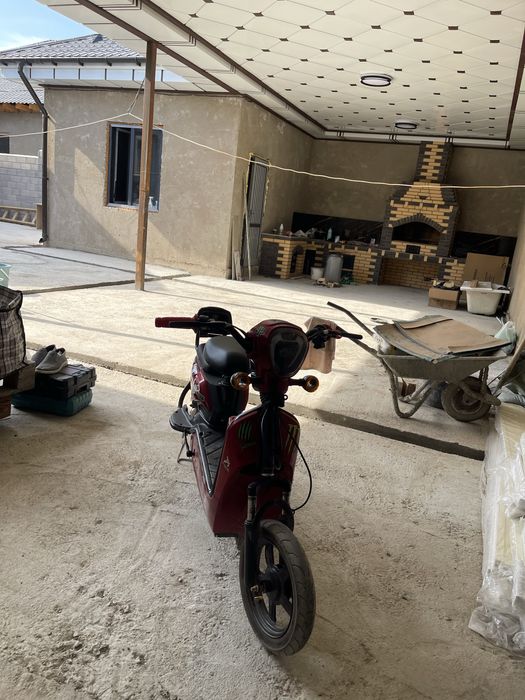 Продаю мопед  в идиальном состояние