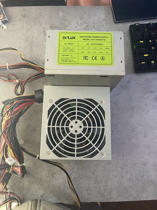 De vanzre amandoua sau separat