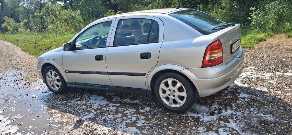 Vand opel astra g_cc 1.6 benzina
