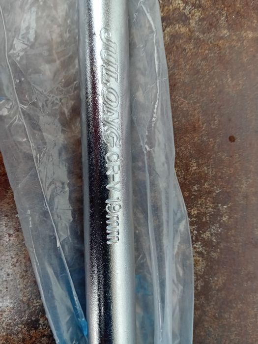 Ключ за гуми 17 , 19 и 21