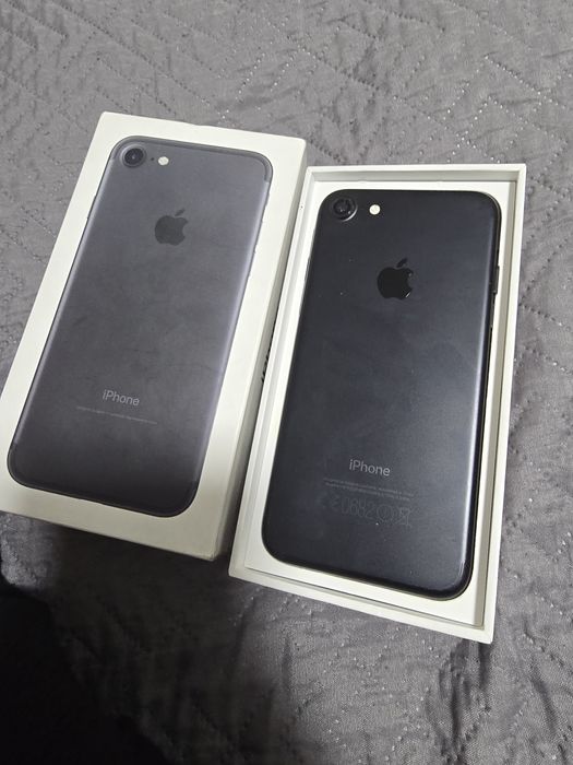 Айфон 7 ,32гб работает полностью