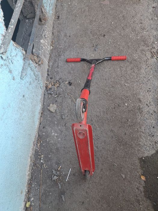 Продам самокат..