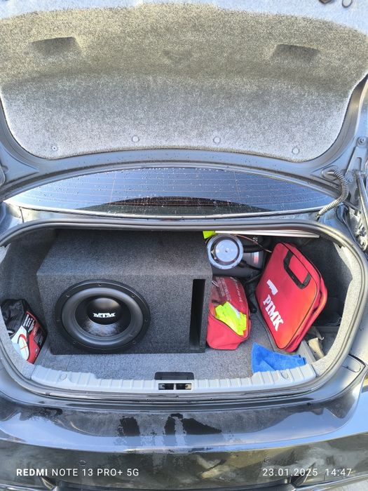 Б М В- Е 9 0 ...