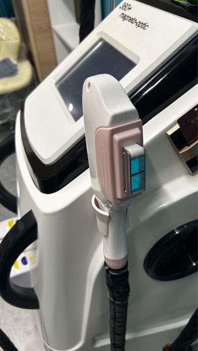 Многофункциональный косметологический аппарат