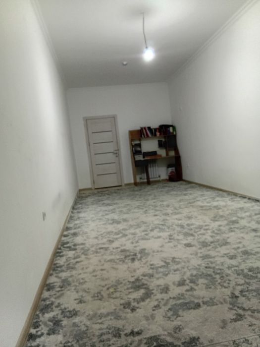 Ijaraga uy Bezmakler‼️‼️ uy 3 xona 2ta xonasi beriladi qizlarga