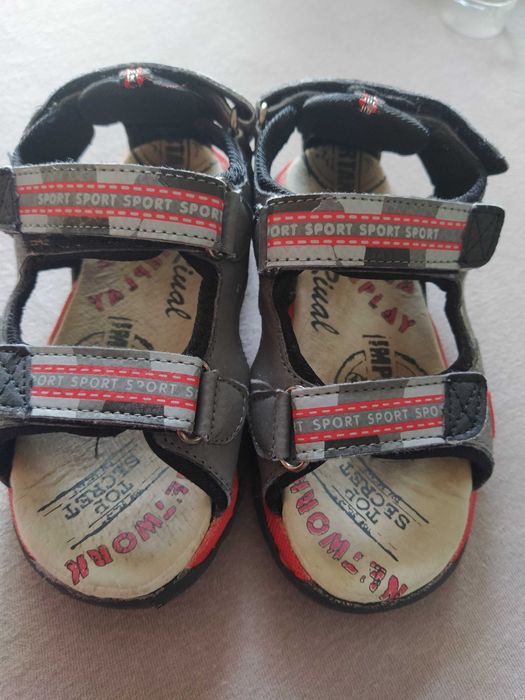 28 номер кожени сандали и джапанки Бен тен