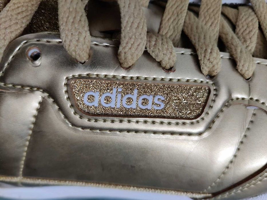 adidas originals Continental 80 sneakers in gold