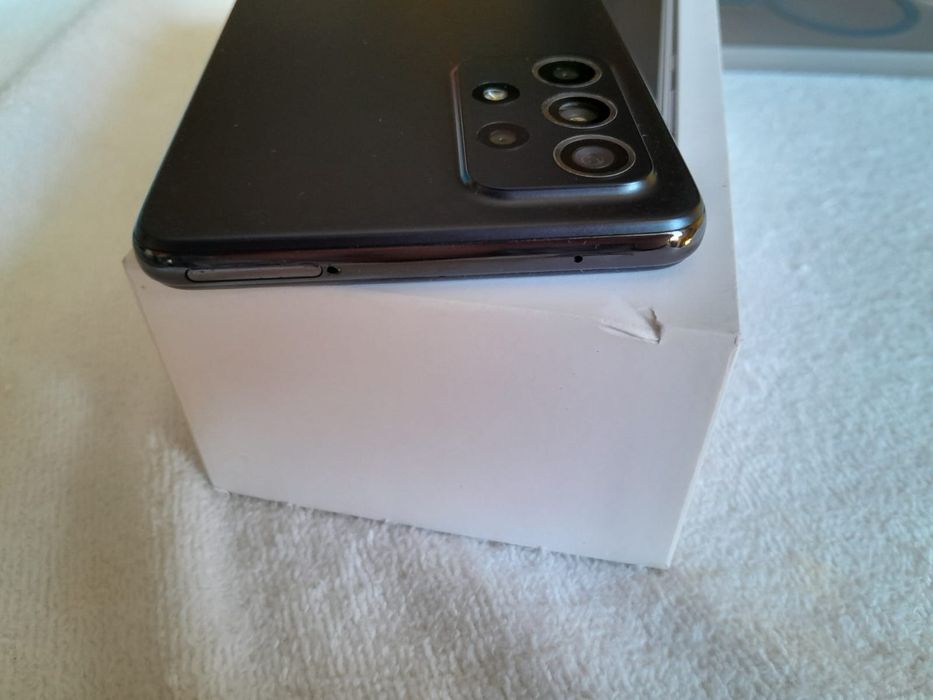 Vând Samsung galaxy A52 128 GB 6 GRAM Preț 600 de ron
