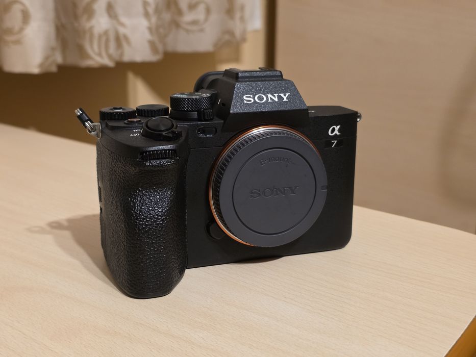 Sony A7 IV – body – stare foarte bună – proprietar unic