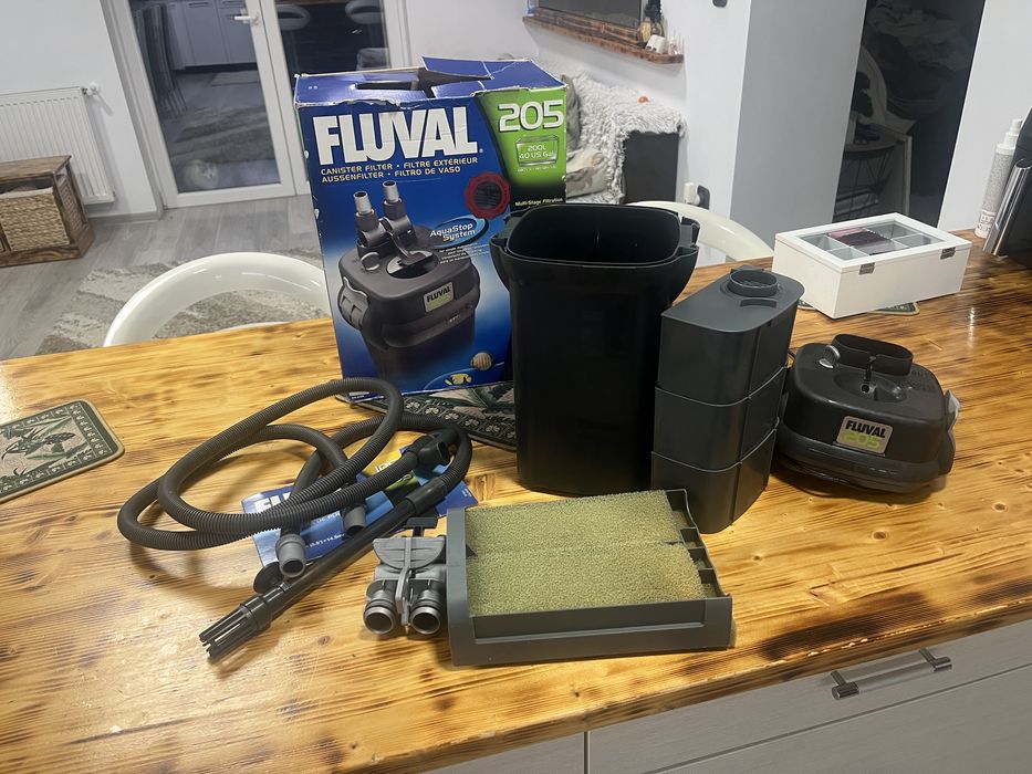Vand filtru Fluval 205 in stare buna de functionare