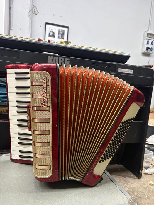 Acordeon acordeoane Hohner Concerto 2 cu 72 de basi