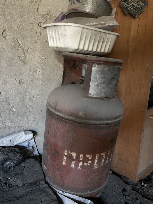газовый баллон..