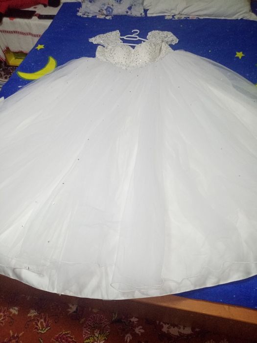 Vând rochie de mireasa