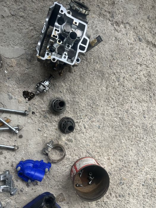 Vand Yamaha yz250f piese