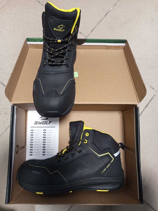 Работни обувки 45 номер