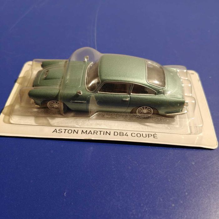 Automacheta Aston Martin DB4 Coupe scara 1:43