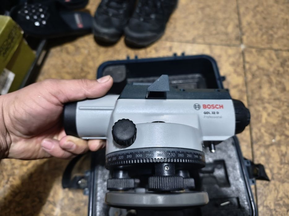 BOSCH Niveler 32