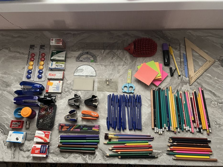 Продаю канелярские товары