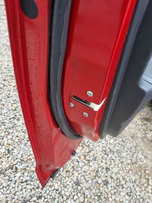 Usa Stanga Fata Mitsubishi ASX 2012 - 2016 SUV 4 Usi Orient Red P26 (1496)