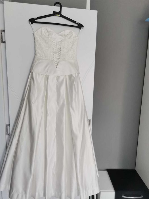 Булчинска рокля размер С