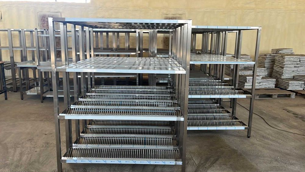 Стол, стеллаж, мойка, сушилка, настенная полка на заказ по размеру