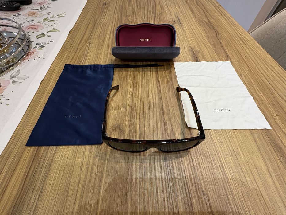 Слънчеви очила на GUCCI