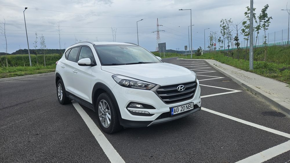 Hyundai tucson 2017 1.7 motorina automat