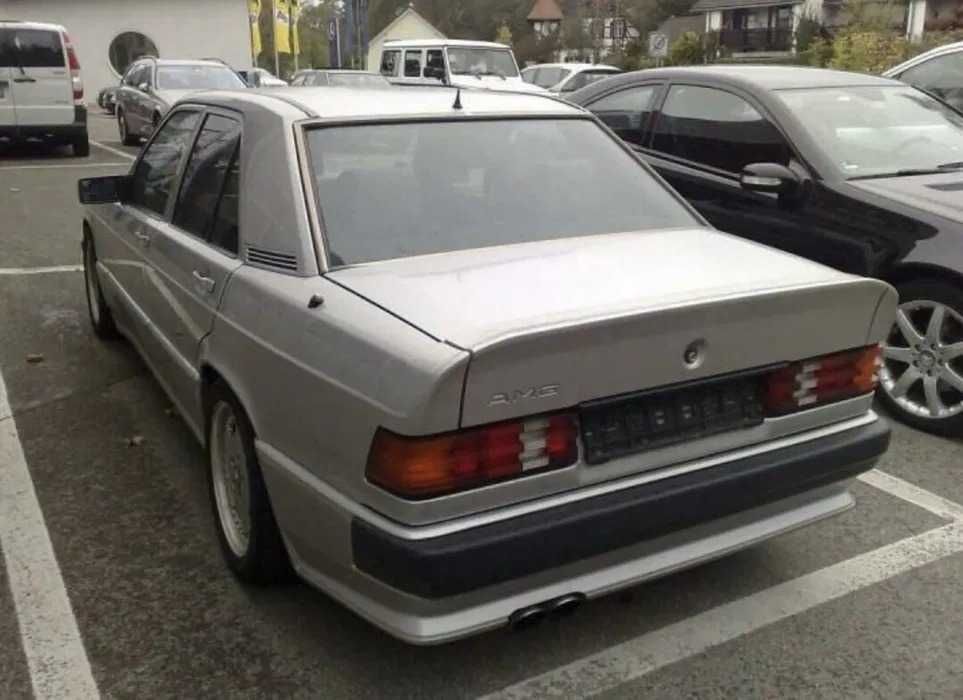 Бампер на мерседес W190/201 пороги