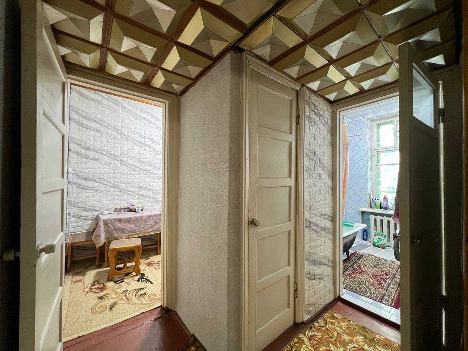 Продается квартира-высокопотолочка 2/2/4 на Ташсельмаше, Махтумкули