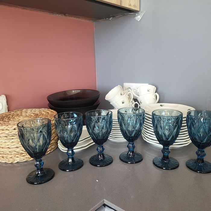 Продам сервиз на 12 персон