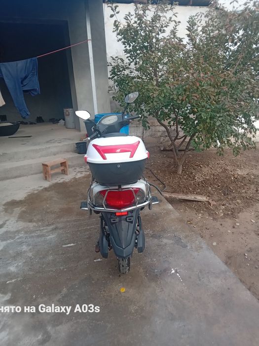 Холати зўр сотилади