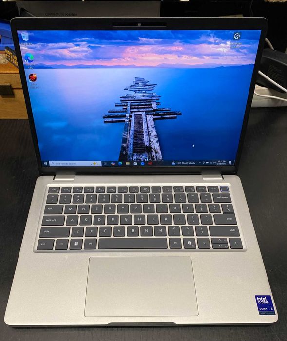 Hope Amanet P3 Laptop DELL 13 PRO PLUS / Intel core ultra 5 / 32 gb ram