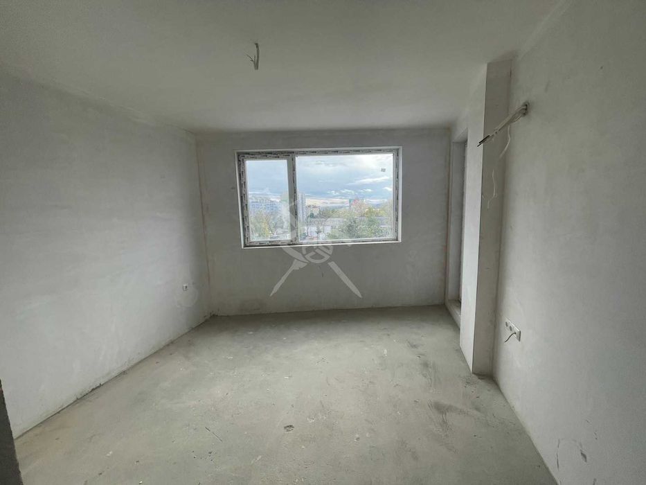 Продава се Двустаен апартамент в София, Хладилника - 80 кв.м за 931 €/кв.м - Снимка #9