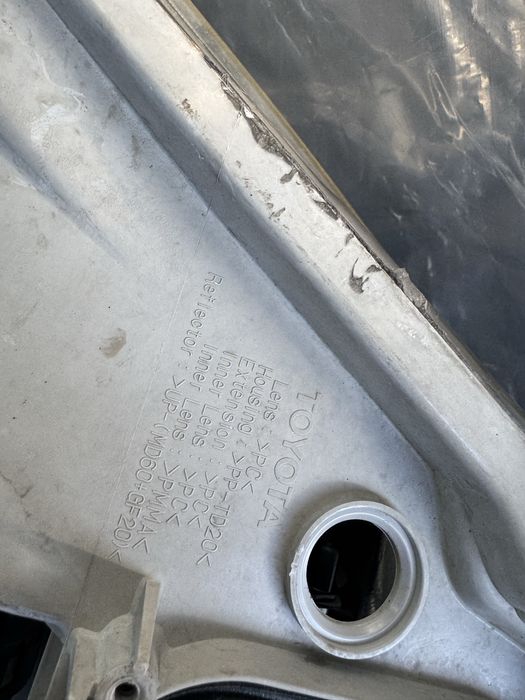 Оригинал фара камри 40 ( левый) фар