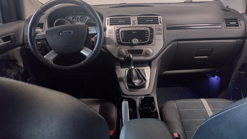 Ford Kuga 2.0 TDCI 140 CP 4x4 166.900 km, climatronic, Sony, 2010