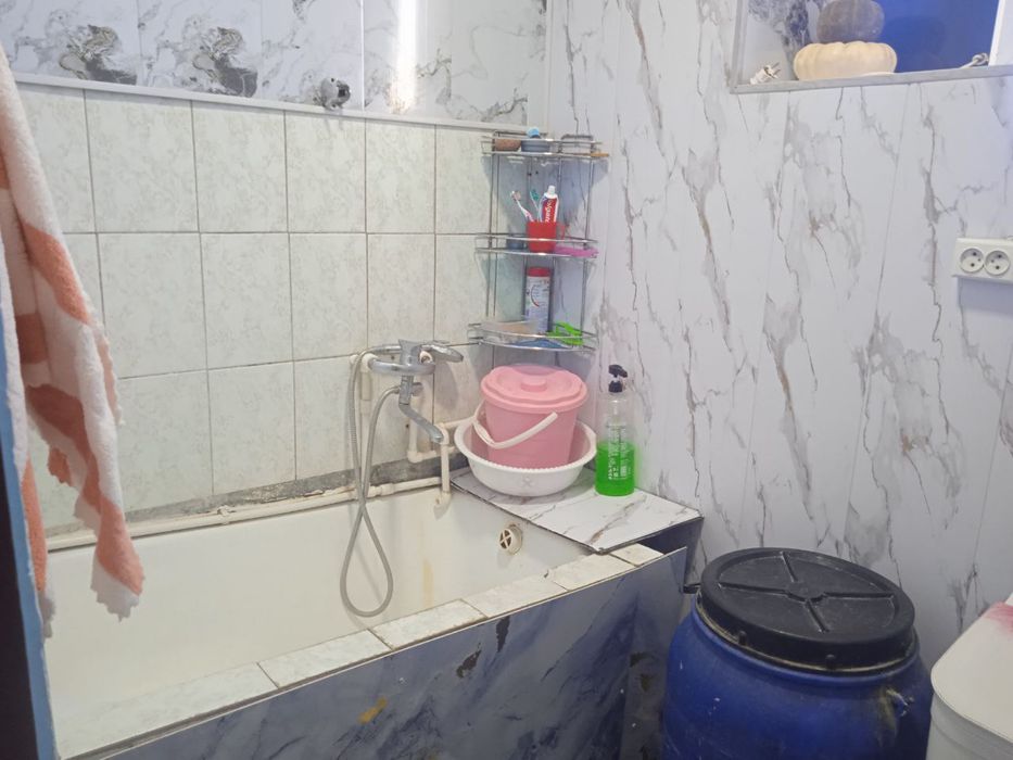 Termez 3 honalik uy sotiladi