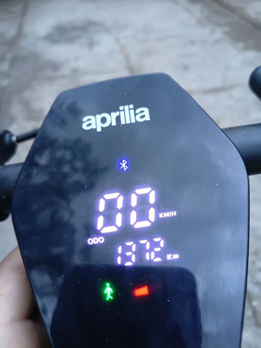 Vand trotinete sau separat! Aprilia și rdb Mi-a multe detalii în privat!!