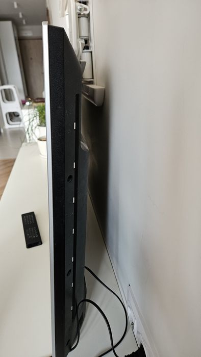 Телевизор Philips Ambilight 4К UHD 43" Android 43PUS6412/12 - дисплей за смяна или за части