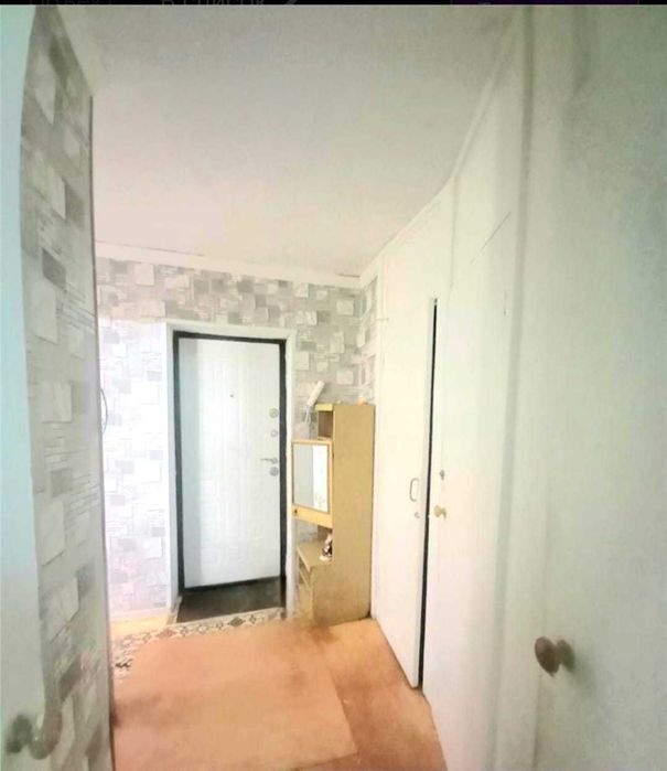 а Продам 3 комнатную Свечка 7 микрорайон