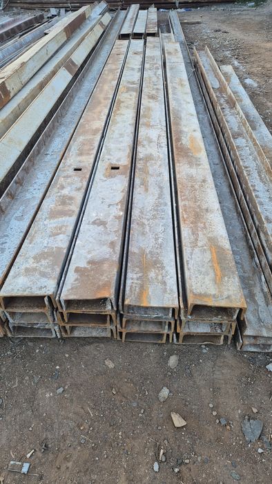 Двутавр30т ва швеллер20т сотилади бу