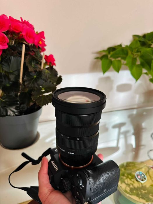 Sigma 24-70mm f/2.8 DG DN Art  SONY E