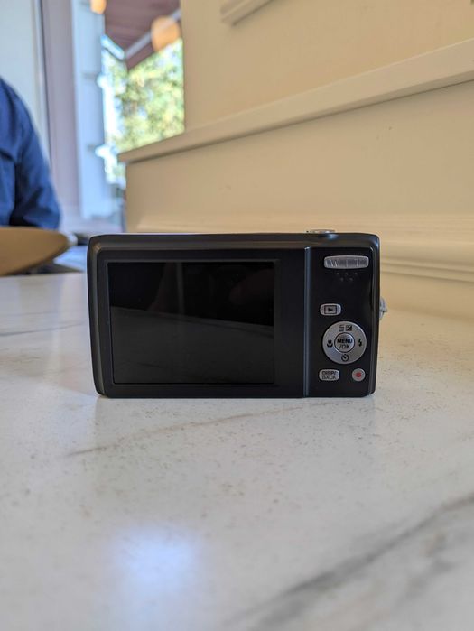 Fujifilm FinePix JZ100 - УНИКАЛНИ СНИМКИ Дигитален Фотоапарат КАТО НОВ