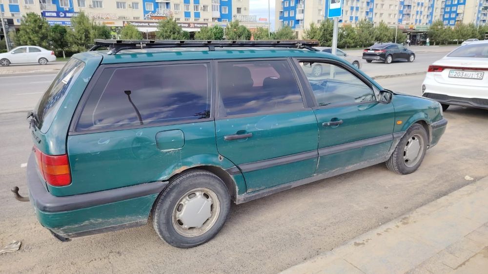 Пассат б4 универсал. Бензин газ. 1995 жылғы