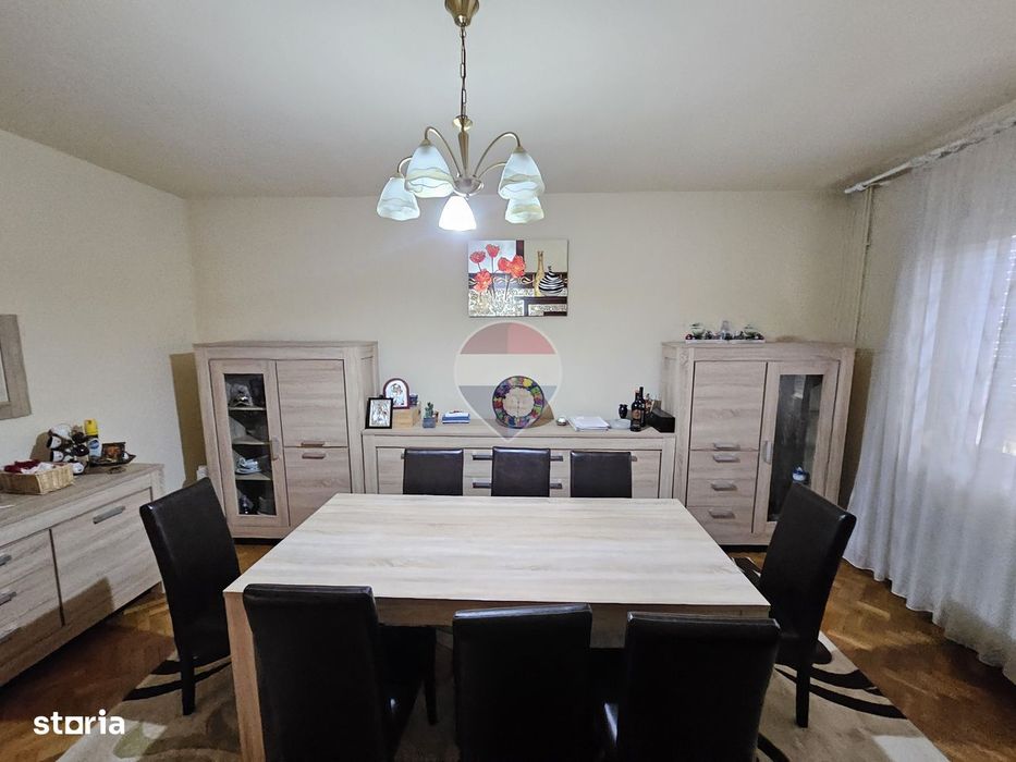 Casa de vanzare