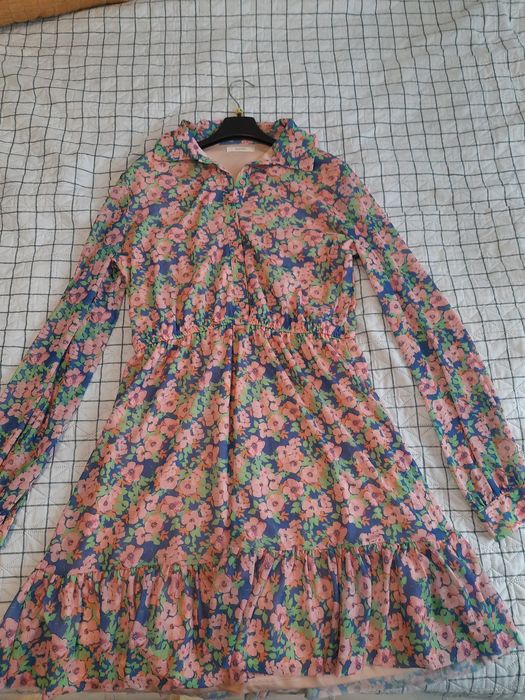 Vand rochita eleganta marime L